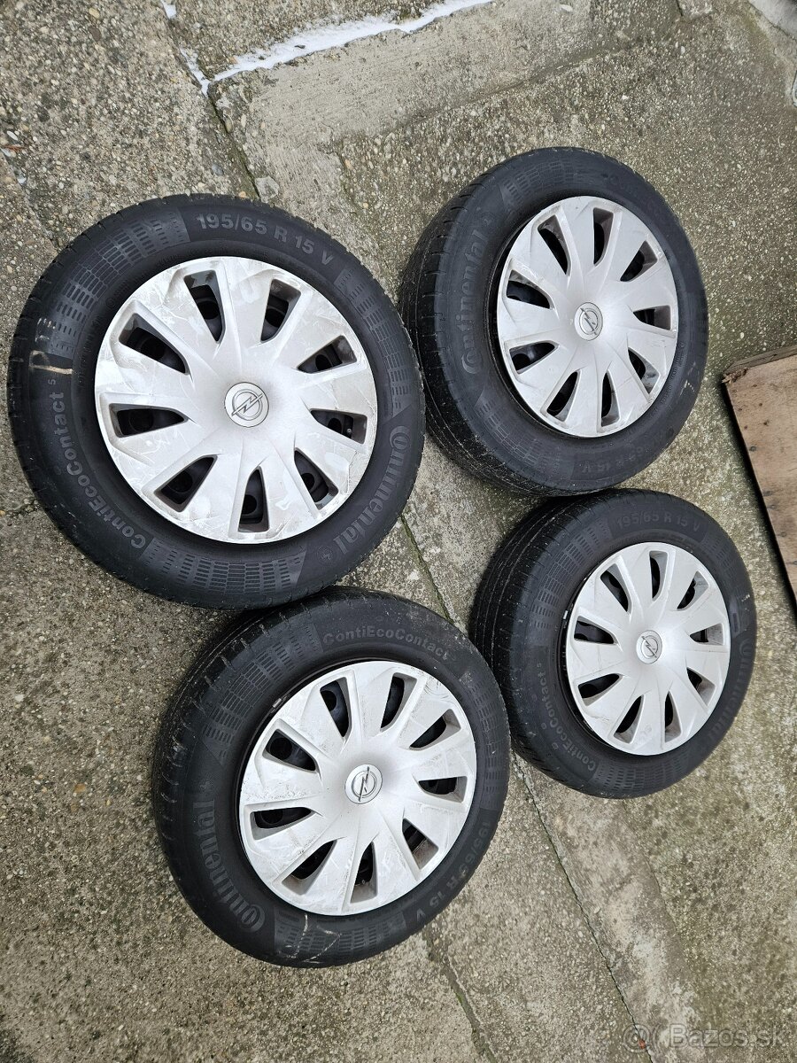 4x puklice Opel Astra K 15"