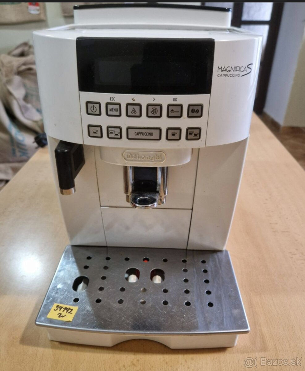 DELONGHI 22.360 s ročnou zárukou