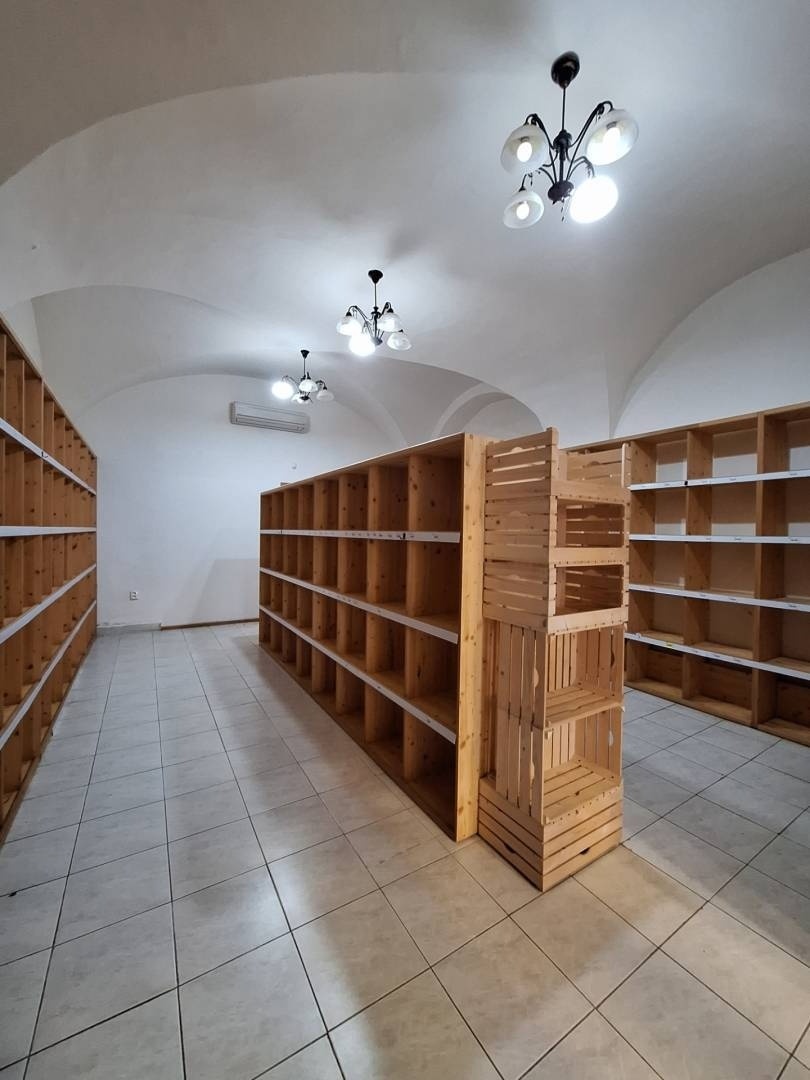 Na prenájom priestory pre obchod/služby/kancelárie, Prešov
