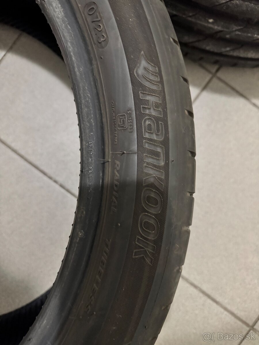 Predam letne pneu 245/40 R19 Hankook Ventus S1 Evo3 runflat