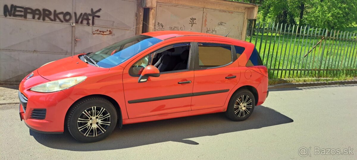 Predám Peugeot 207 SW 1.4