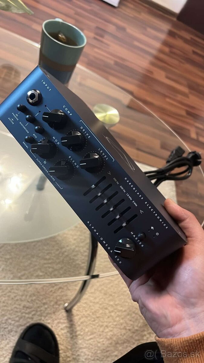 Darkglass Alpha Omega 500