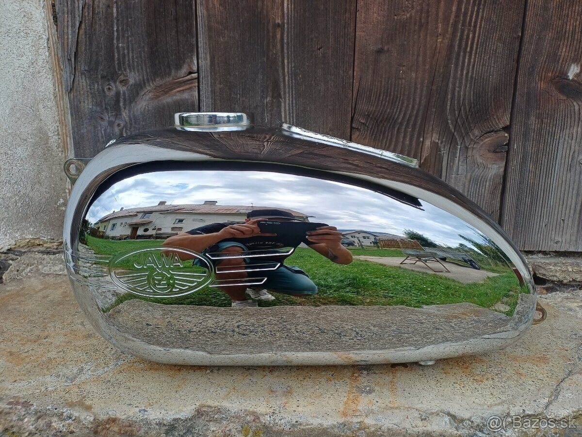 Nádrž Jawa 175, 356 s ampérmetrem