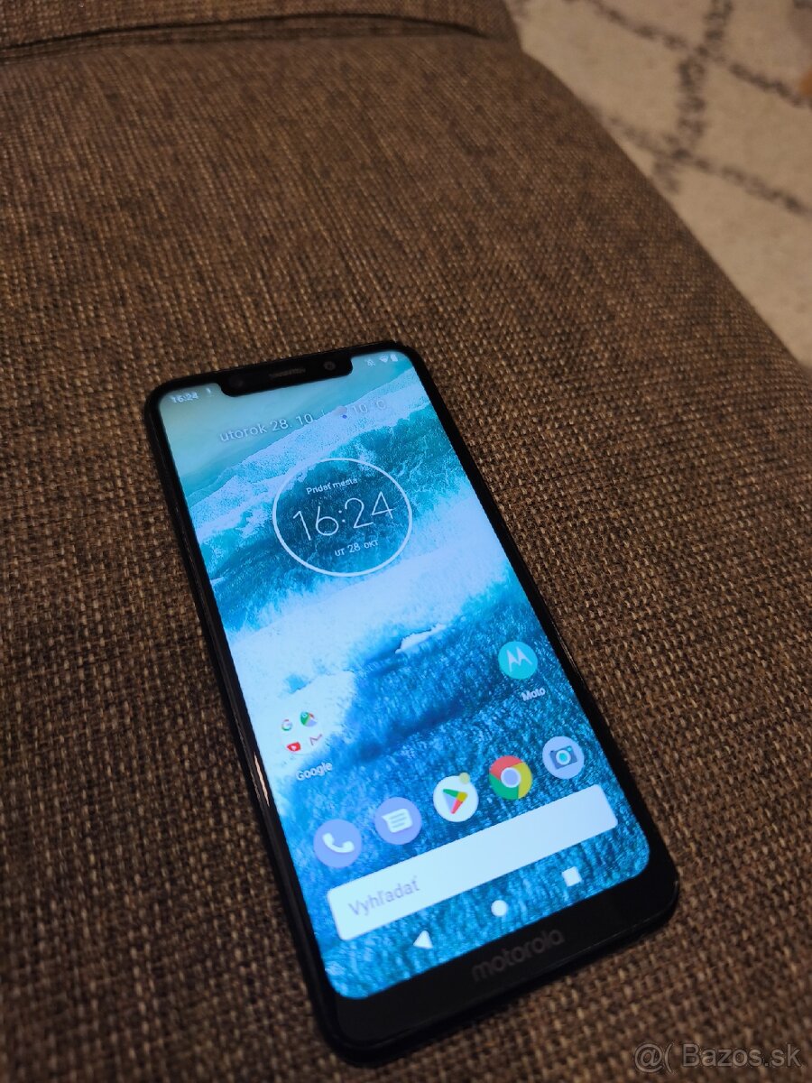 Telefón pre človeka čo chce telefonovať.