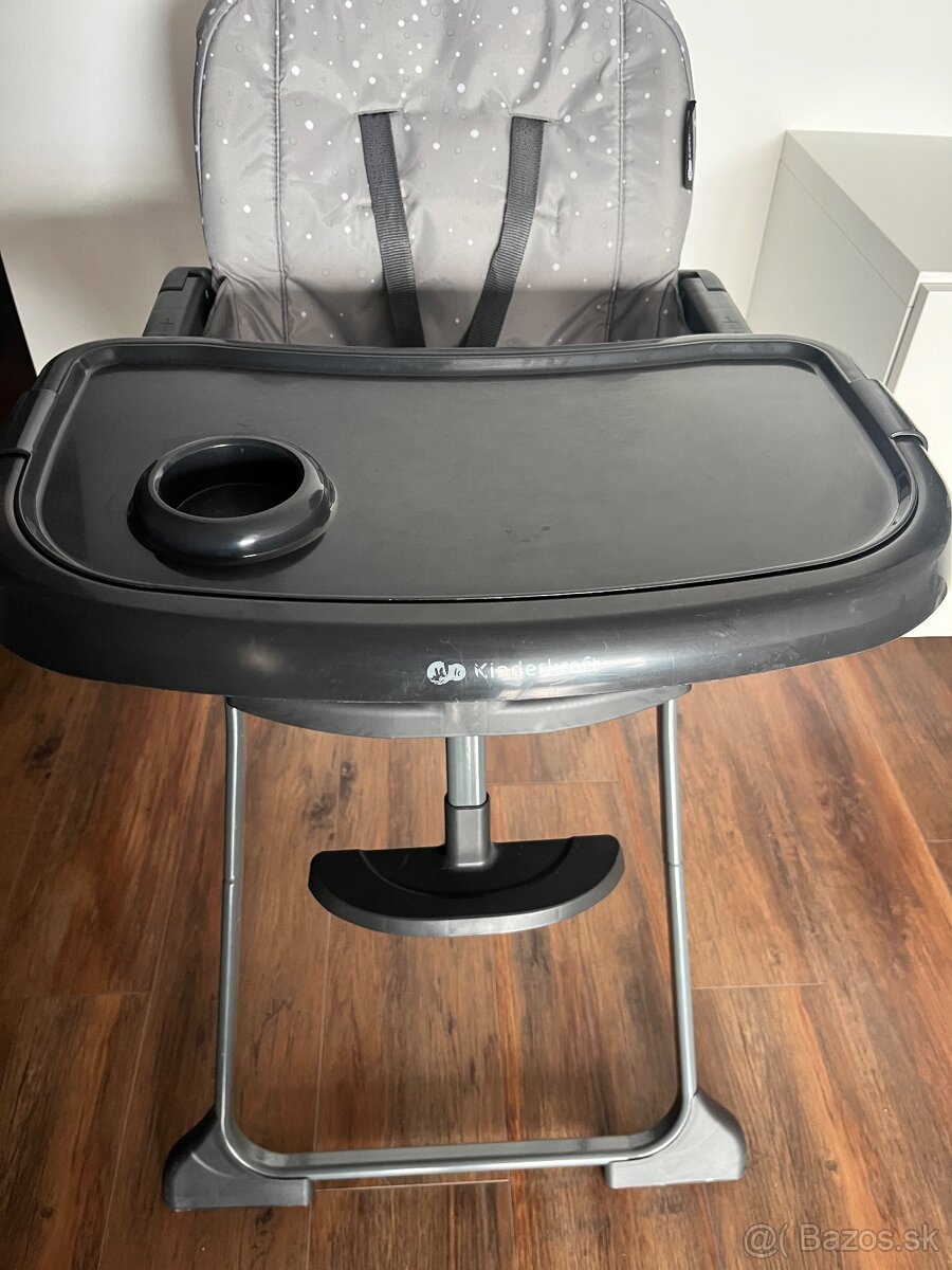 Kinderkraft stolička na krmenie