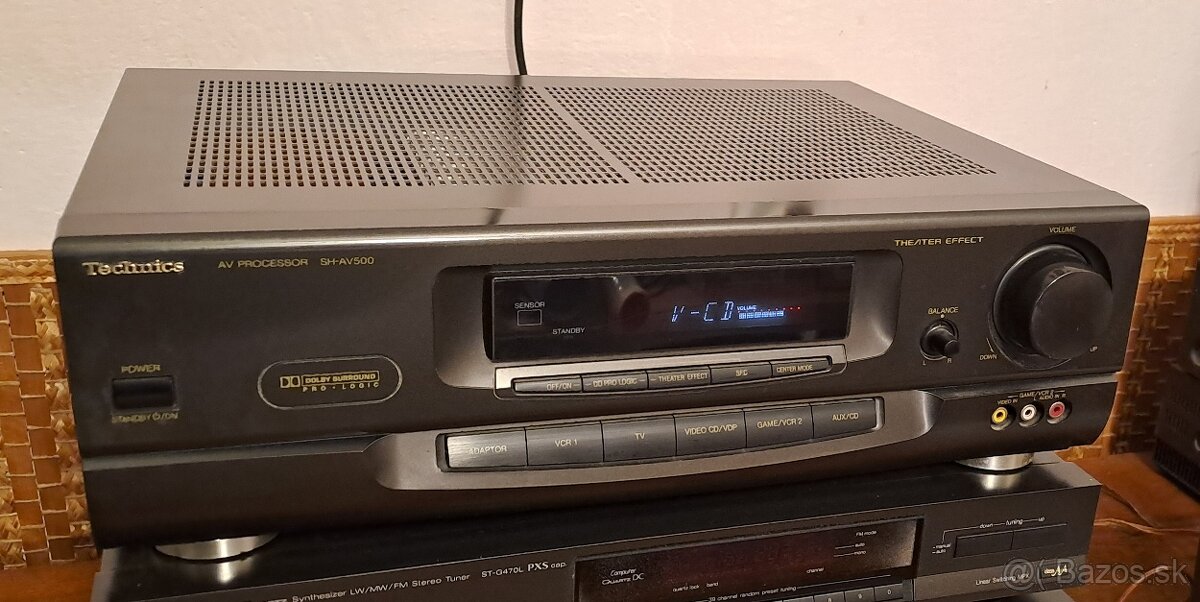 Predam A/V procesor Technics SH-AV500