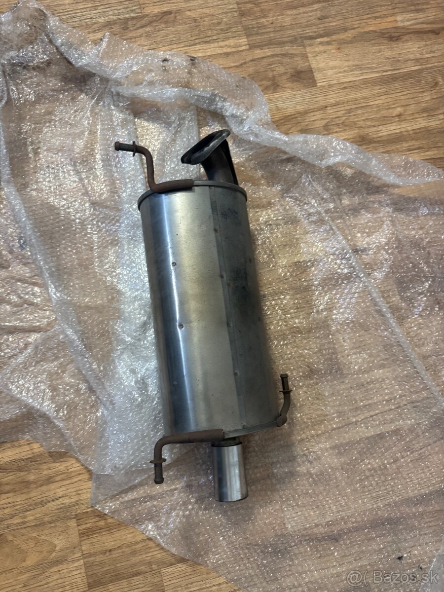 Predam original vyfuk swift 2005-2010 1430062J00