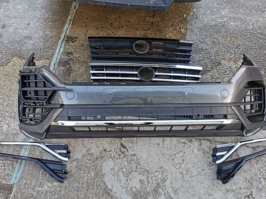 TOUAREG 18 PREDNY NAR R LINE BEZ OST VERZIA