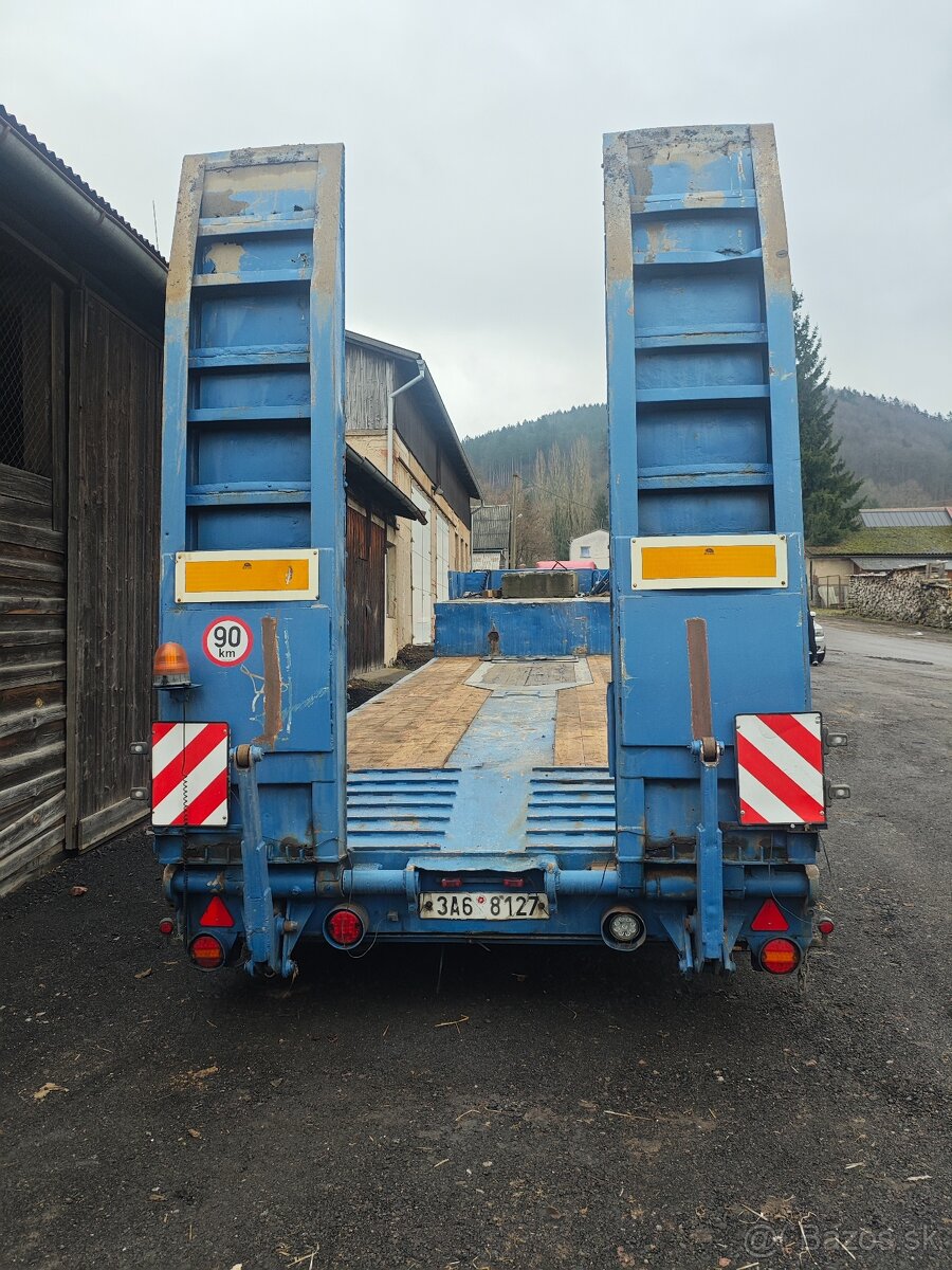 Schwarzmuller naves podvalník 4 osý