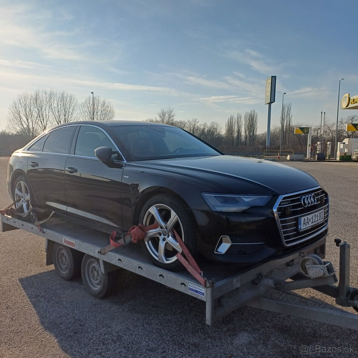Odťahova služba,preprava aut,strojov nonstop