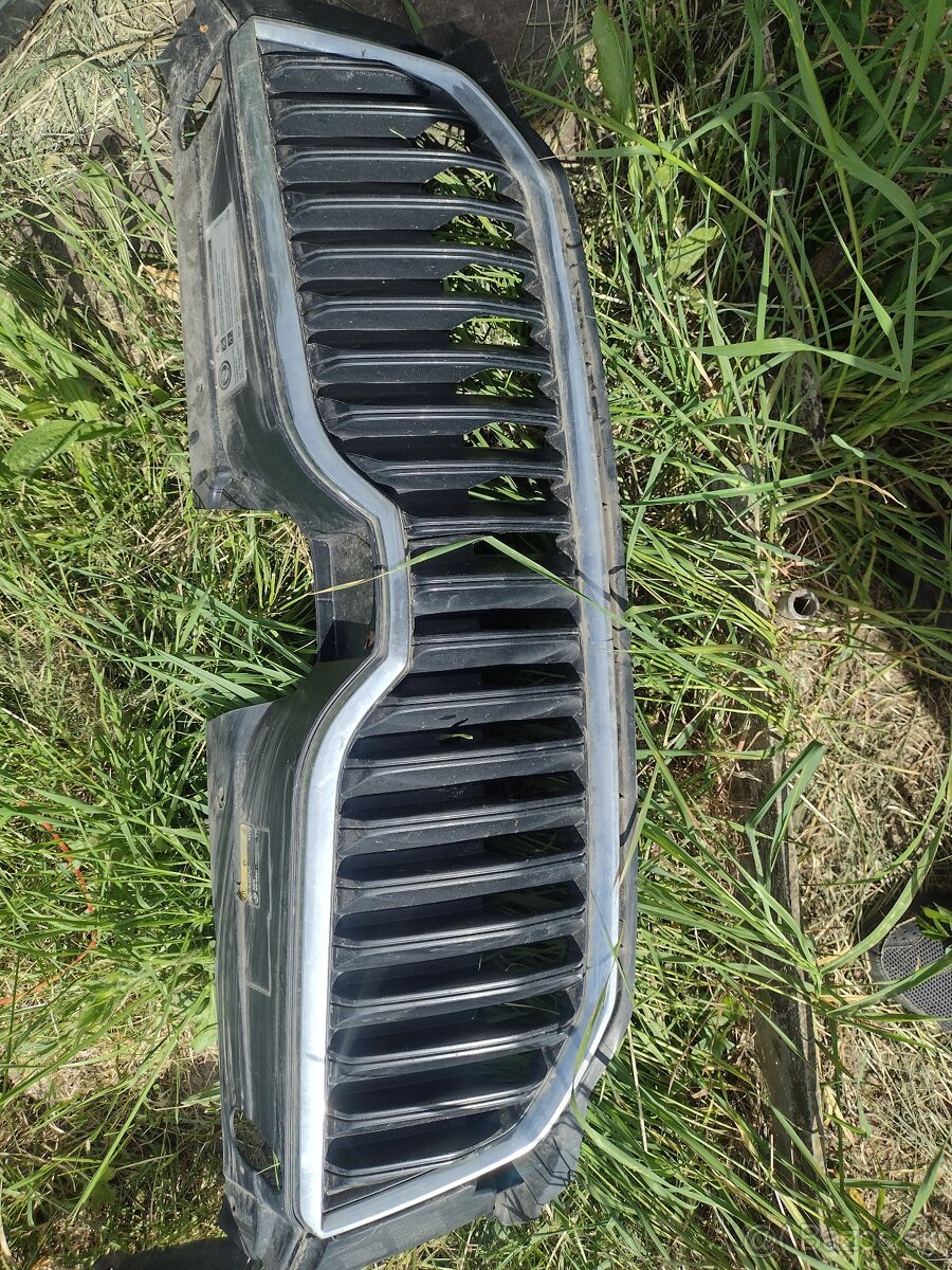 MRIEŽKA CHLADIČA OCTAVIA 3