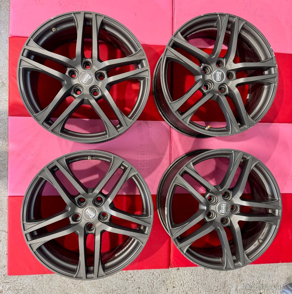 Alu disky MAM RS2 R19 5x120