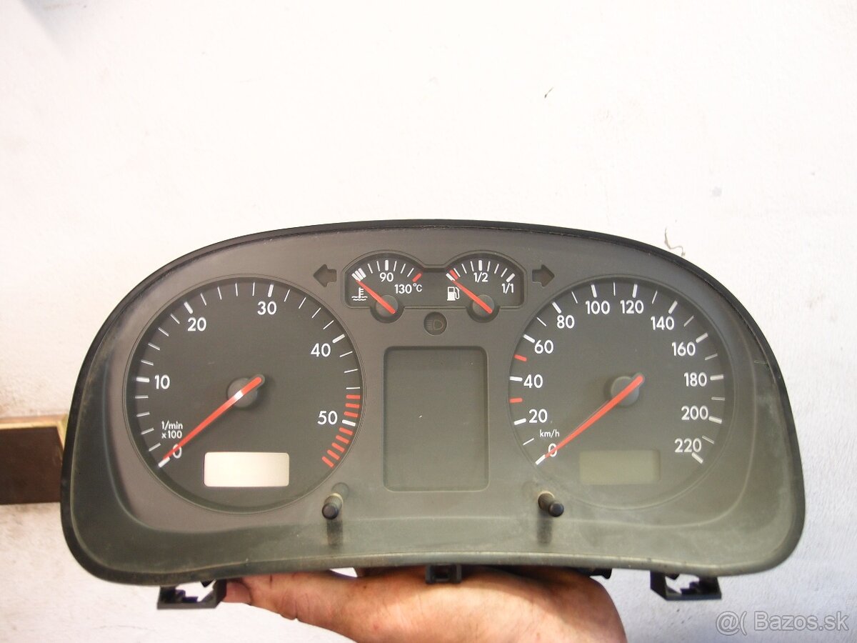budiky pristrojovka VW BORA AGR 1,9TDI 66KW