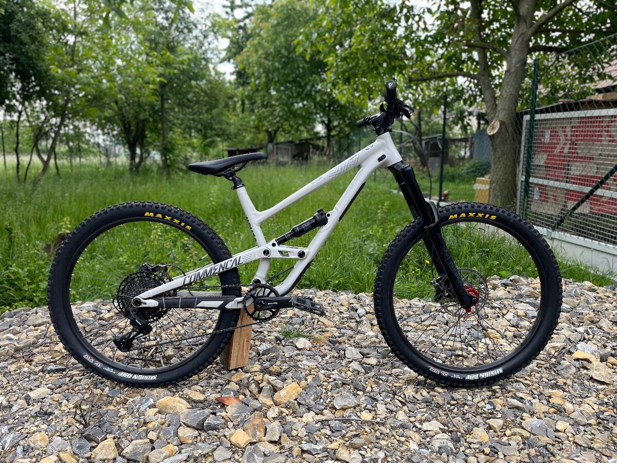 Commencal clash origin 2020