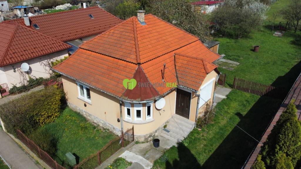 Rodinný dom po rekonštrukcii v obci Vilmány - Maďarsko, poze