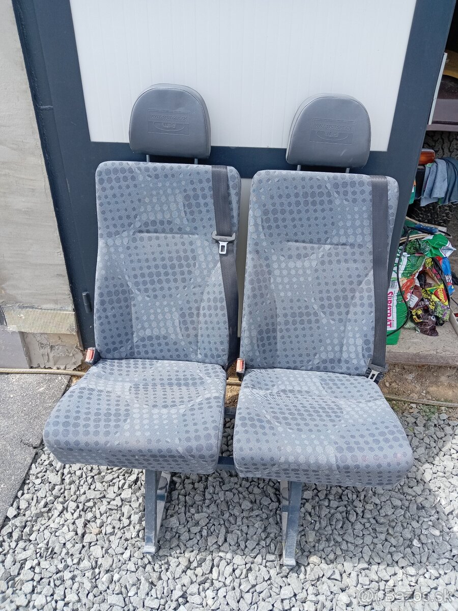 Sedadlo Ford transit