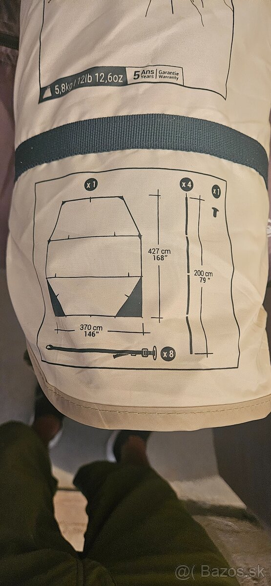 Tarp plachta
