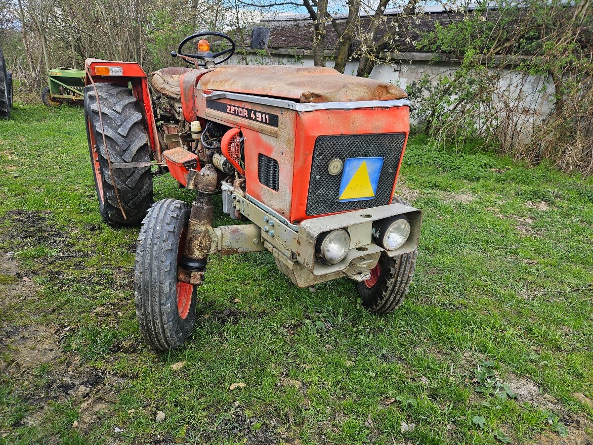 Zetor 4911