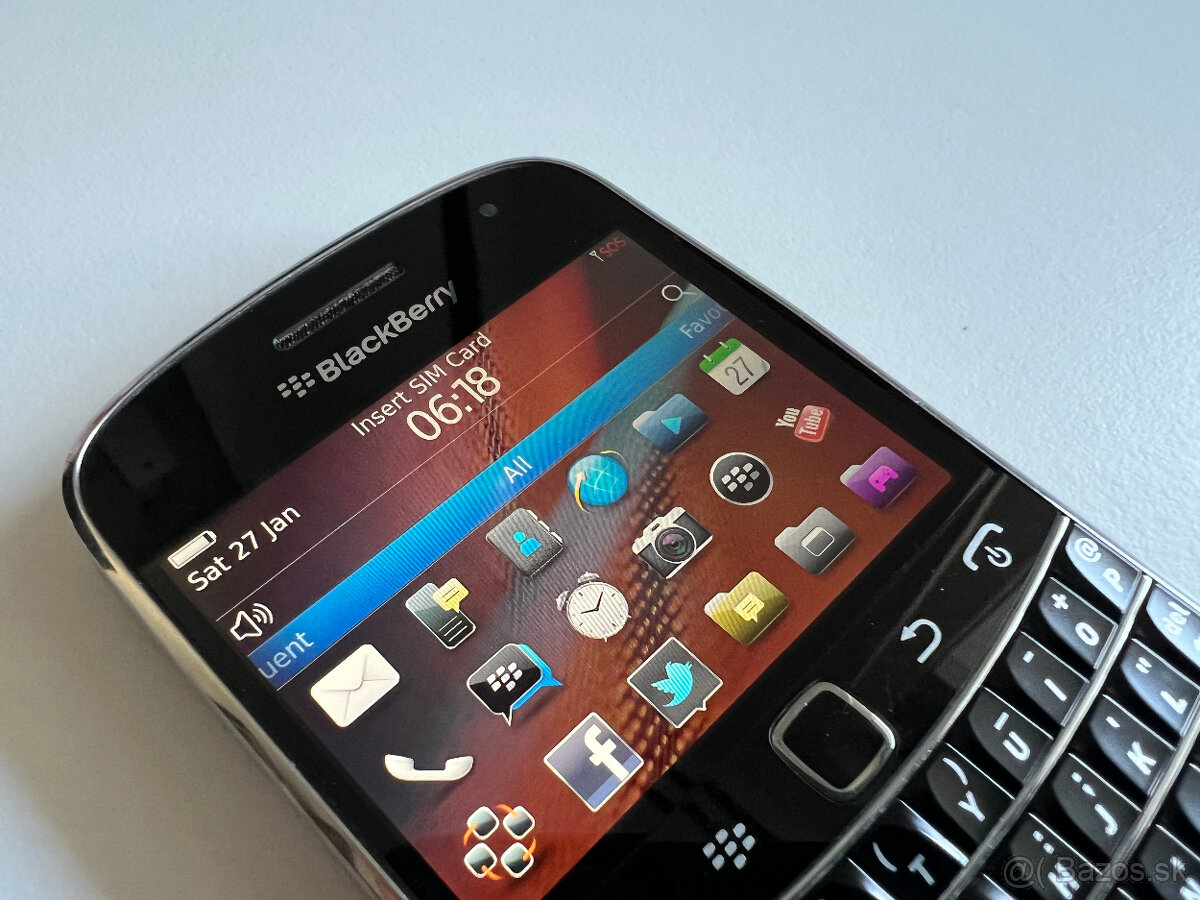 BlackBerry Bold 9900