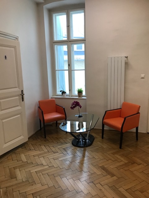 PRENÁJOM kancelárie - Michalská od 42 m2, BA I