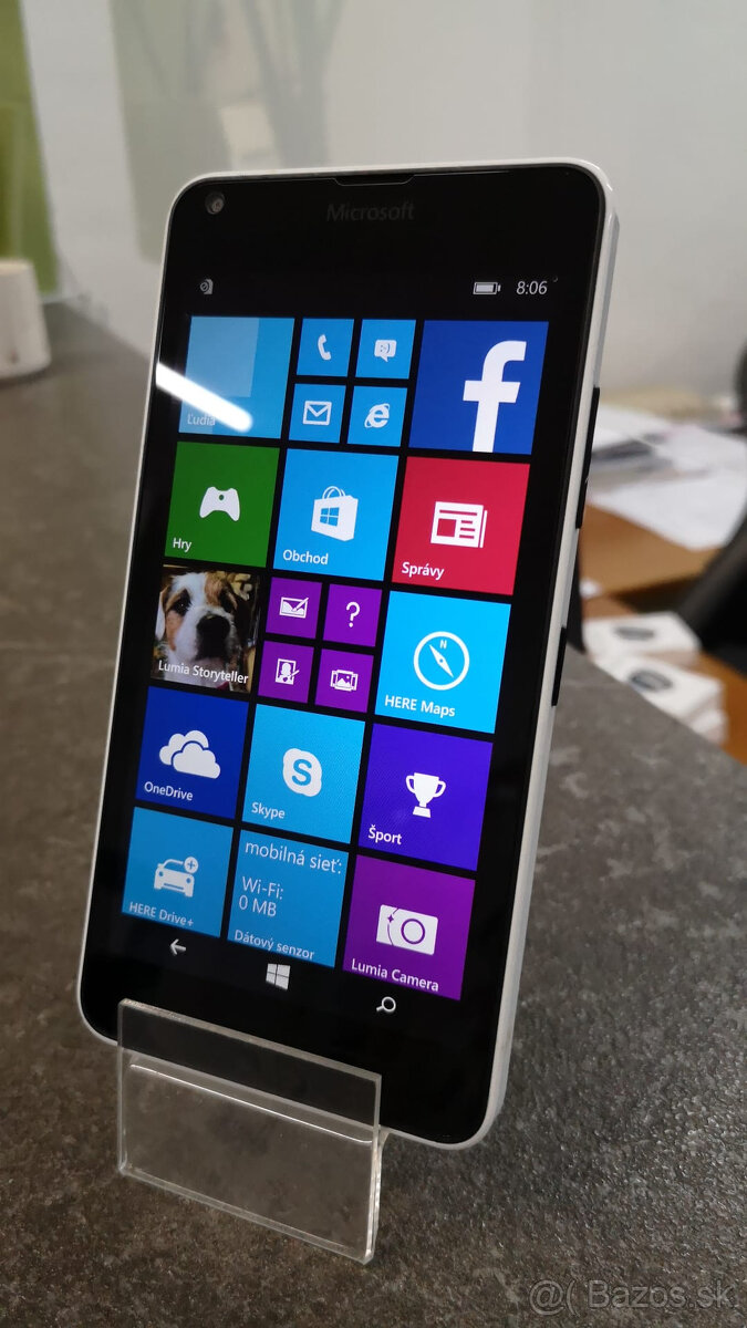 Nokia Lumia 640 biela alebo cierna farba odblokovany