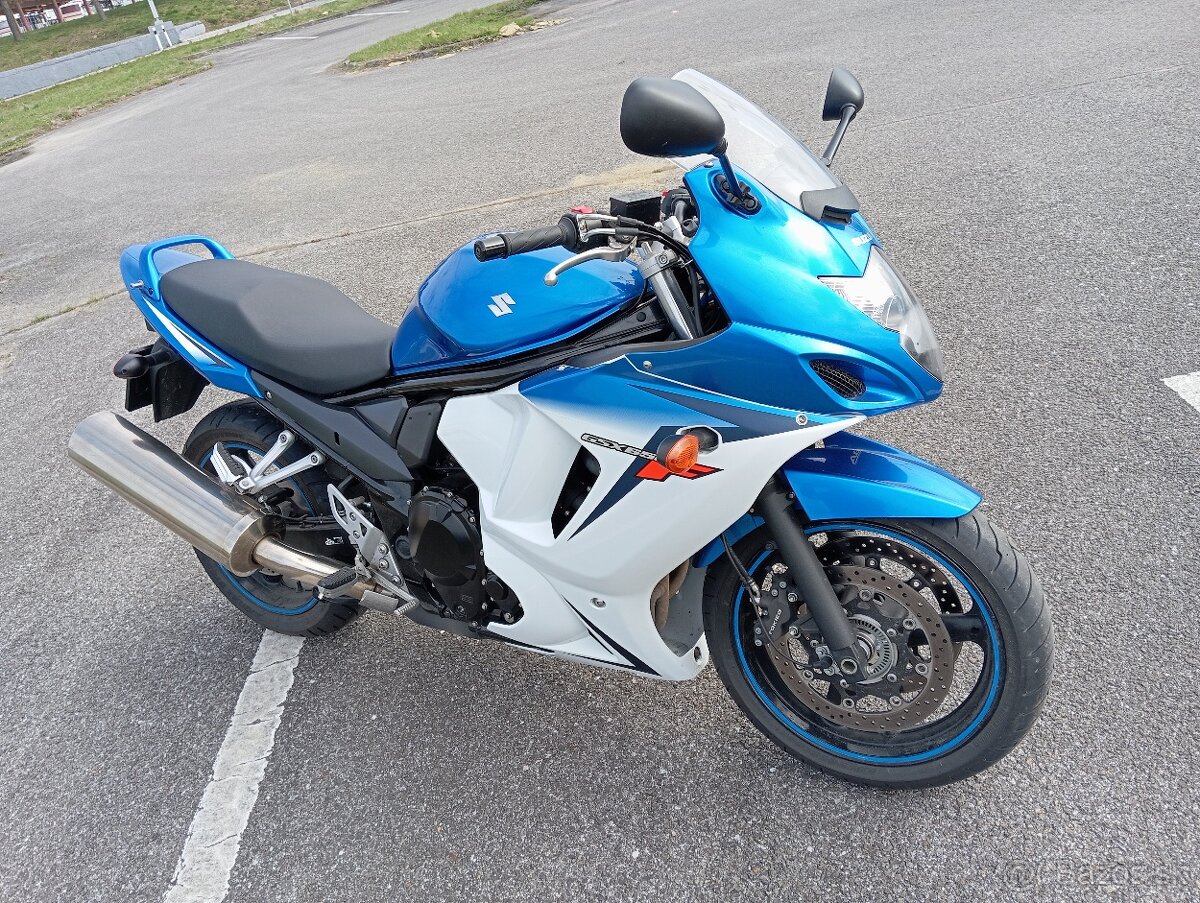 SUZUKI GSX 650 FA