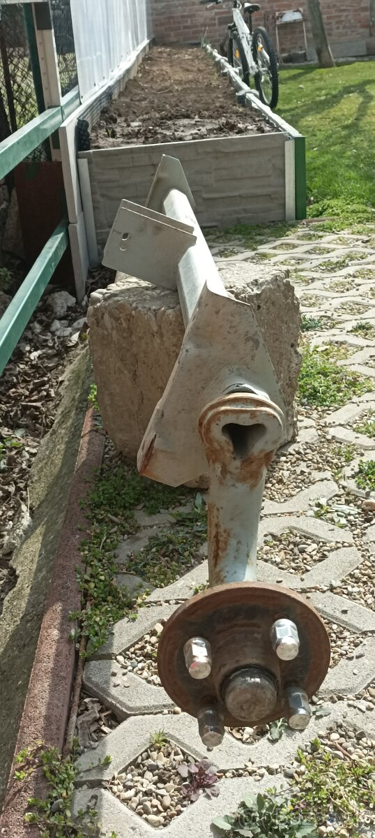 Náprava z vozíka