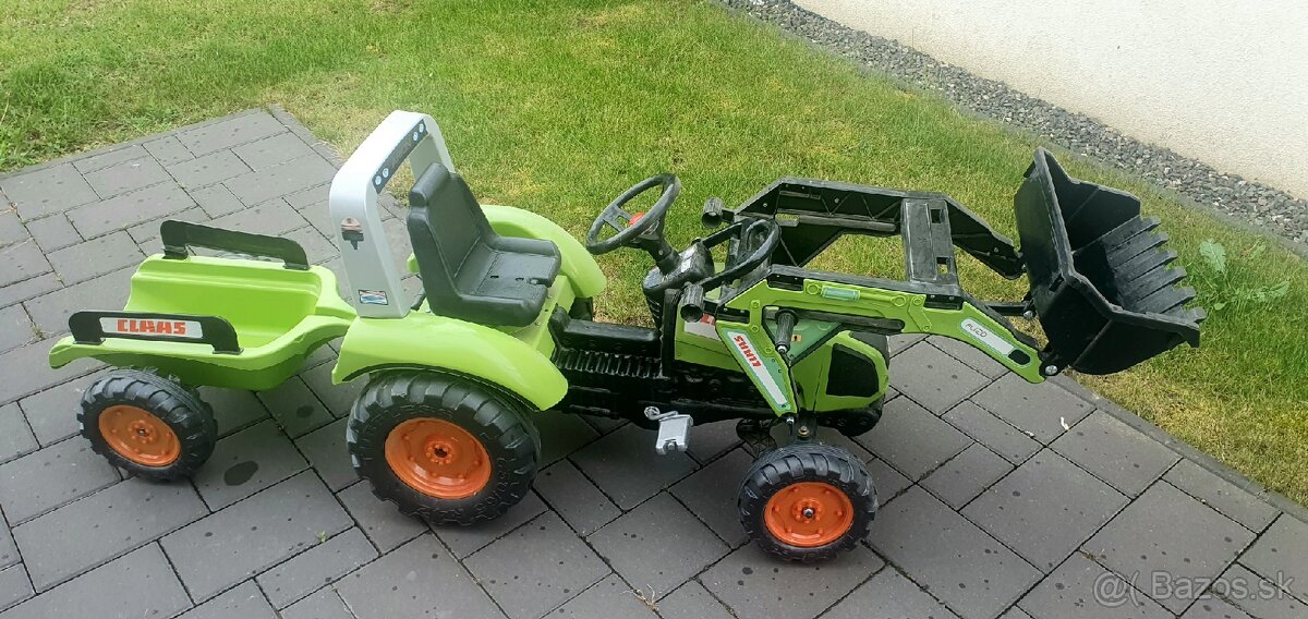 Šlapací traktor Falk Claas Arion