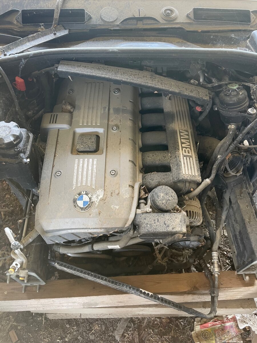 Predám motor bmw 3,0 benzín 265ps