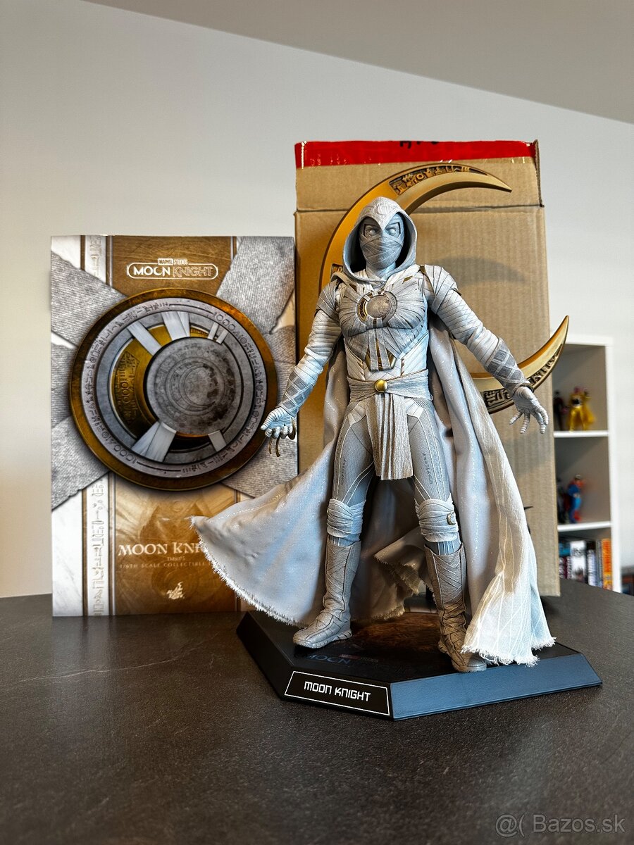 Hot Toys Moon Knight
