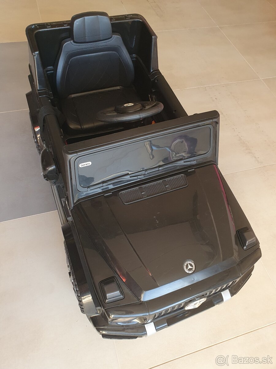 Detské elektrické autíčko čierne