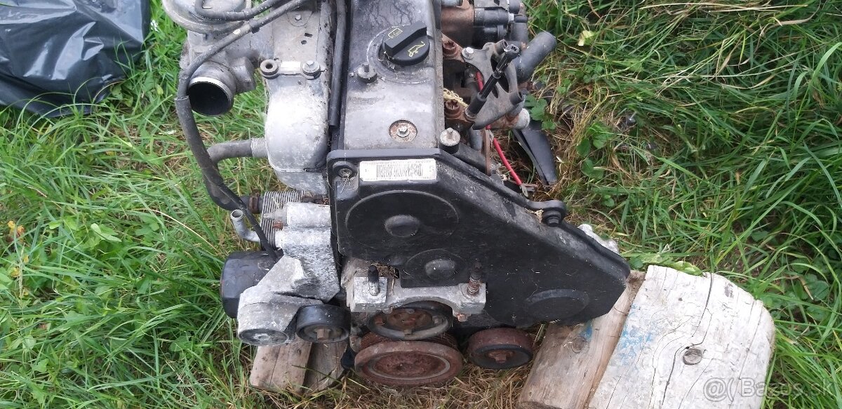 Ford Focus 1.8 TDCi MK1 85kw 74kw holomotor
