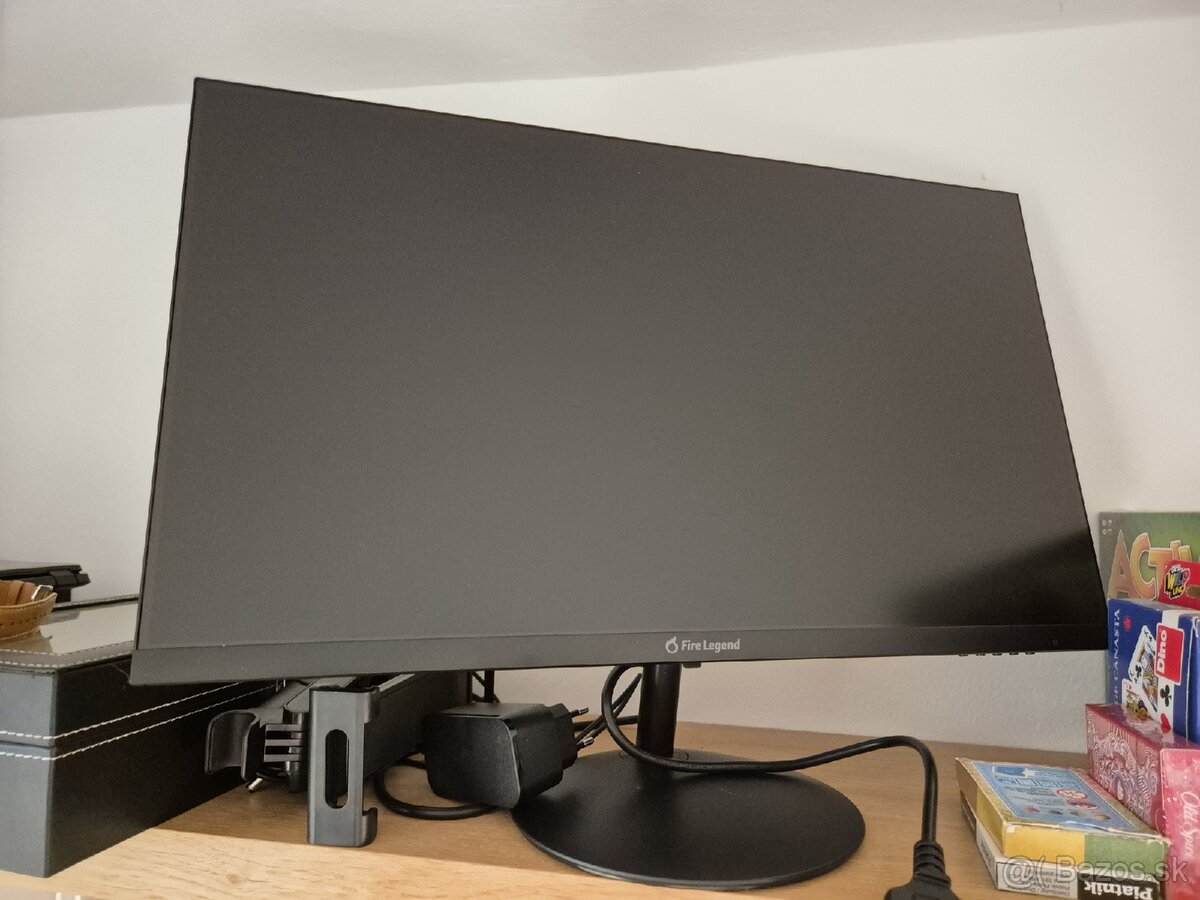 Predám monitor v záruke. Nevyužívam.