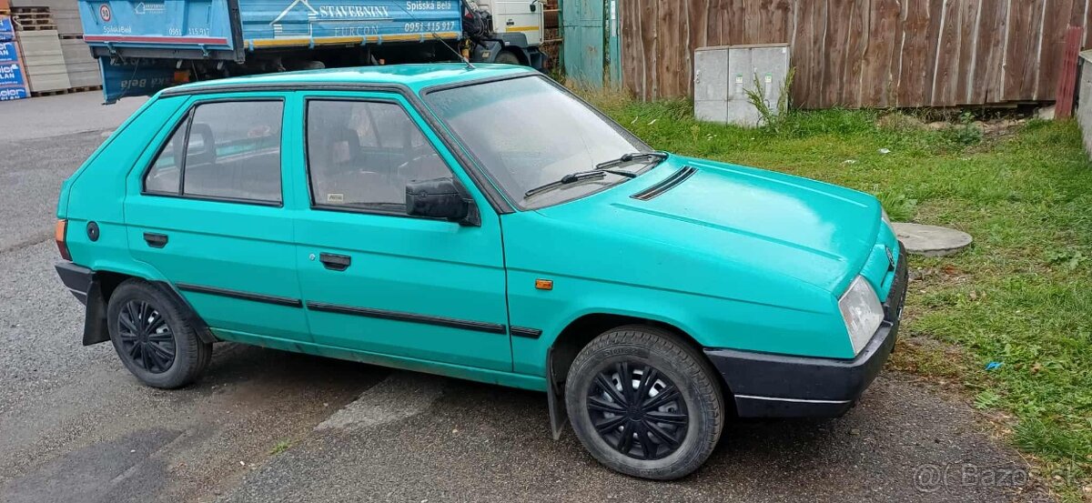 Škoda Favorit 135L