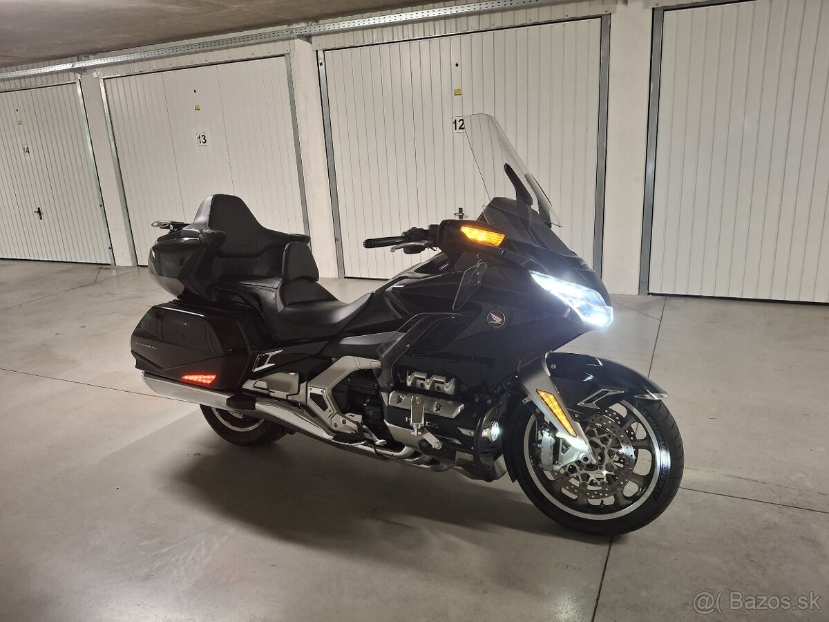 Predám Honda Goldwing 1800 DCT Tour