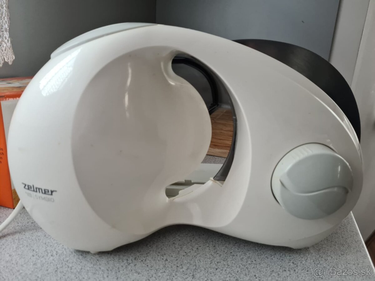 Predám drobné kuchynské spotrebiče – jednotlivo aj spolu