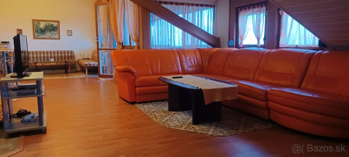 Izba v apartmáne RD na Kolibe