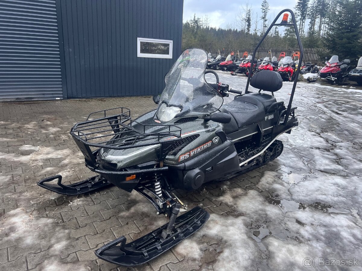Snežný skúter YAMAHA RS Viking Professional
