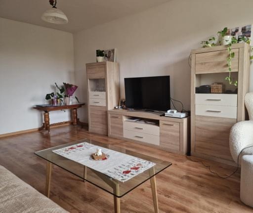 Ponúkam 3 izbový byt na prenájom