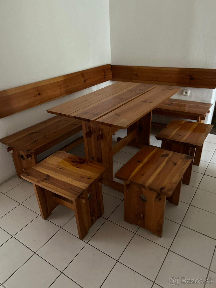 Sedenie - súprava do jedálne, alebo kuchyne, z masívu