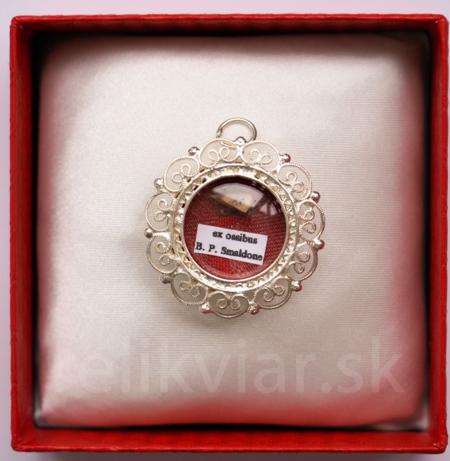 Relikviár z 20.-21. stor. s relikviou Svätý Filip Smaldone