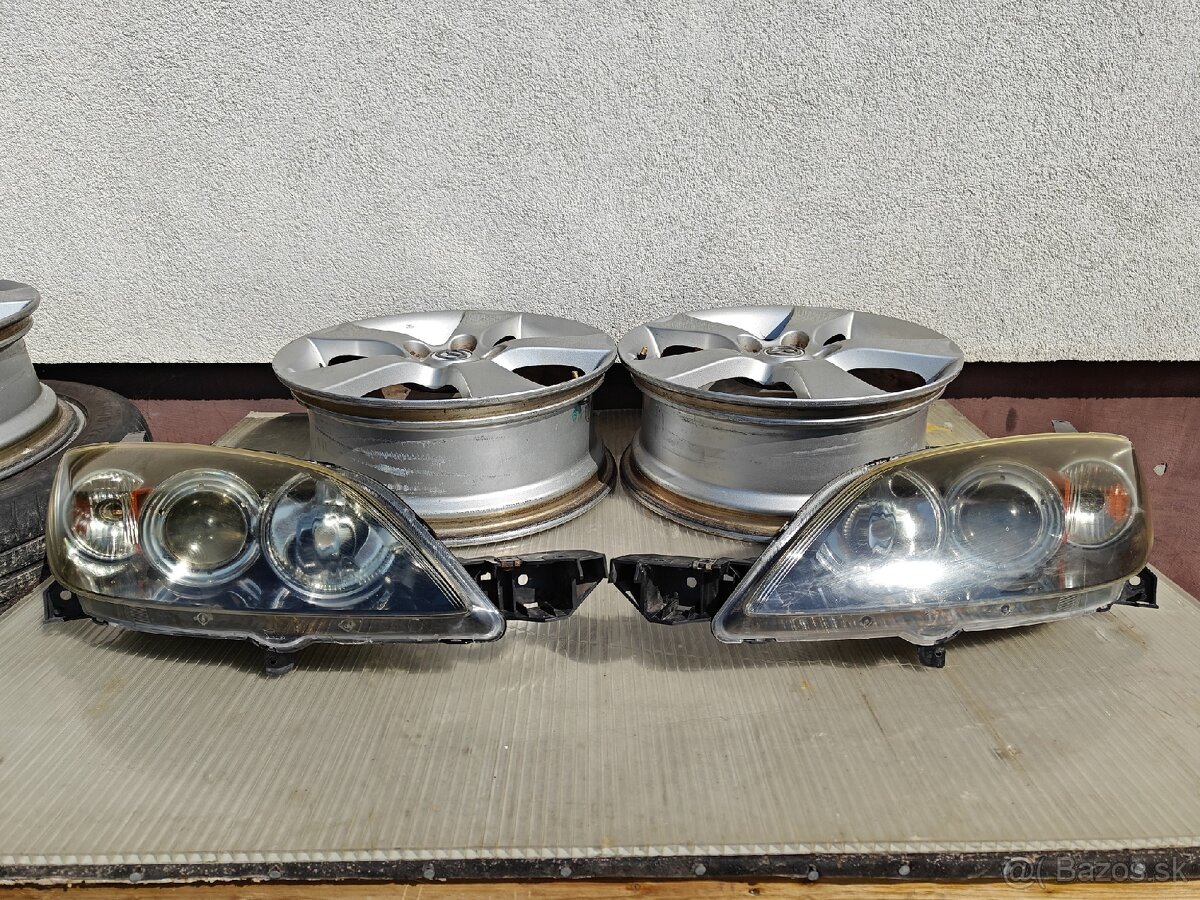 Mazda 3 BK HB svetla