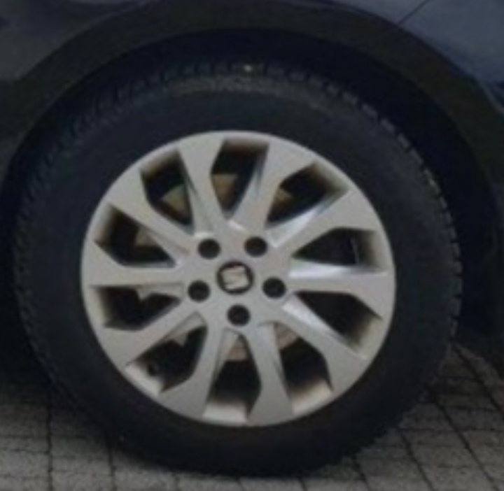 Alu disky / elektróny / originál SEAT R16