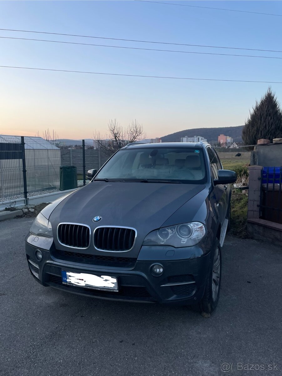 BMW X5 xDrive30d 2012 180kW
