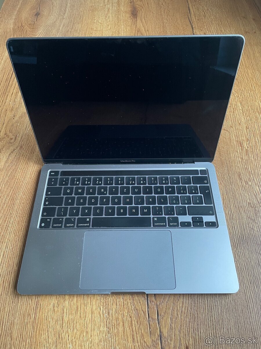 Predám MacBook Pro 13" (2022) – M2, 16 GB RAM, 256 GB SSD –