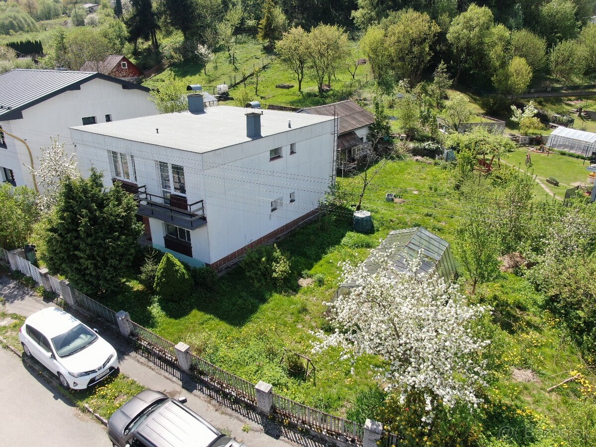 Rodinný dom s priestranným pozemkom v obci Nižná, Malá Orava