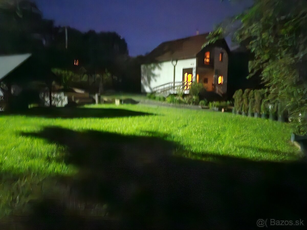 Klimatizovaný 5-izbový murovaný rodinný dom / chata