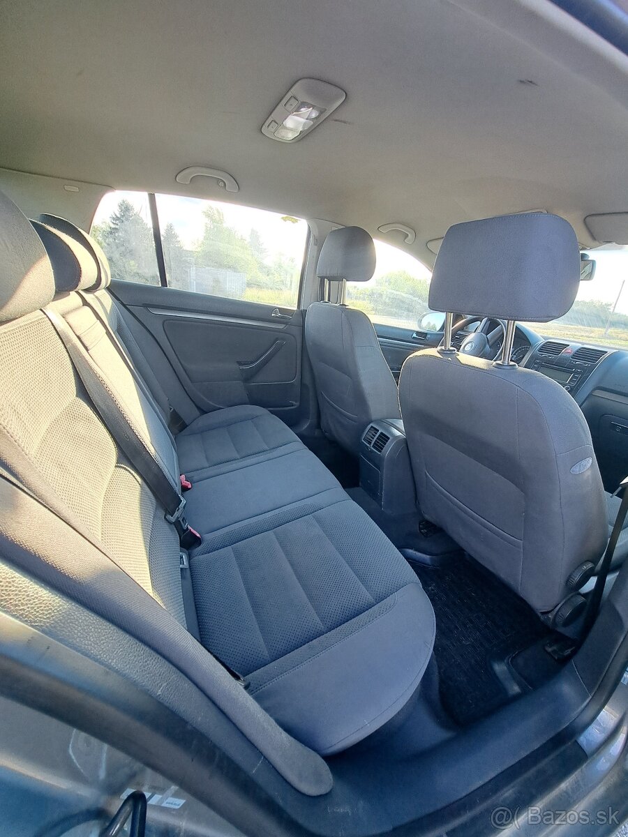 Volkswagen golf 5