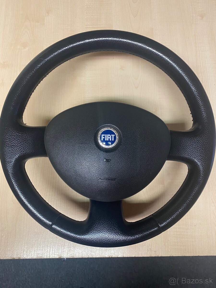 Fiat punto volant airbag