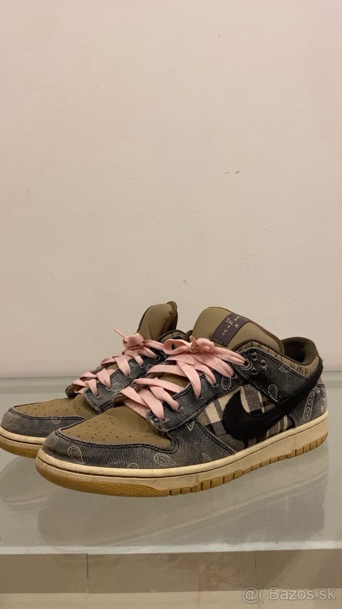 Predám Tenisky Nike (Travis Scott)
